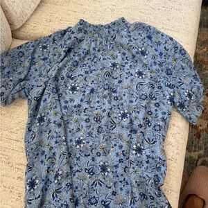 LOFT Blue Floral Patterned Top